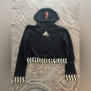 Adidas Cropped Hoodid
